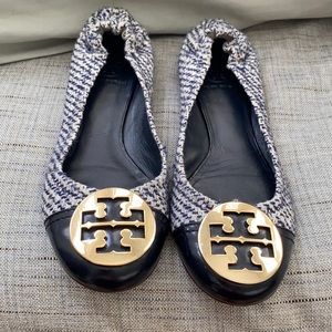 Tory Burch ballet flats navy & white houndstooth